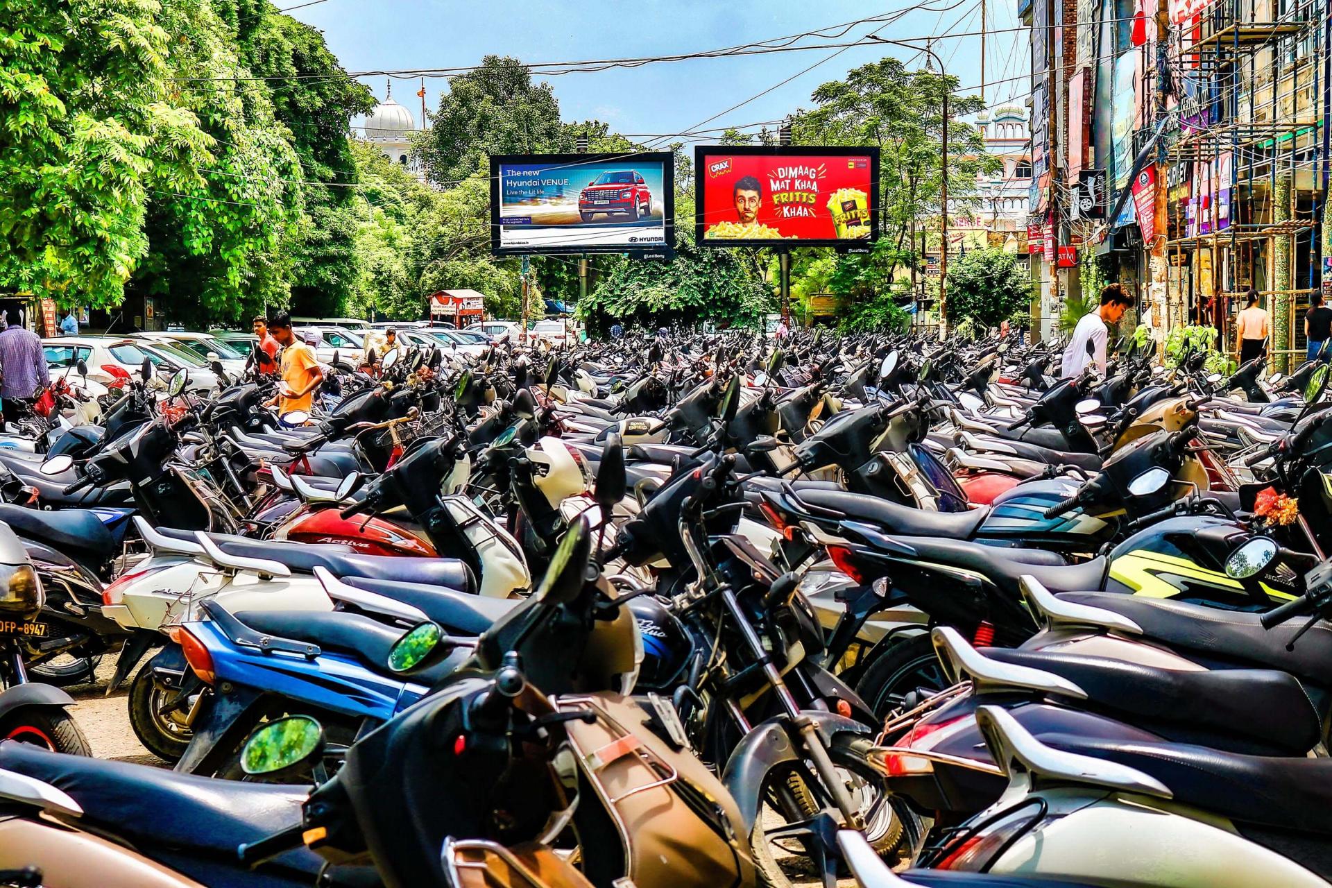 Krishna Mandir Market4