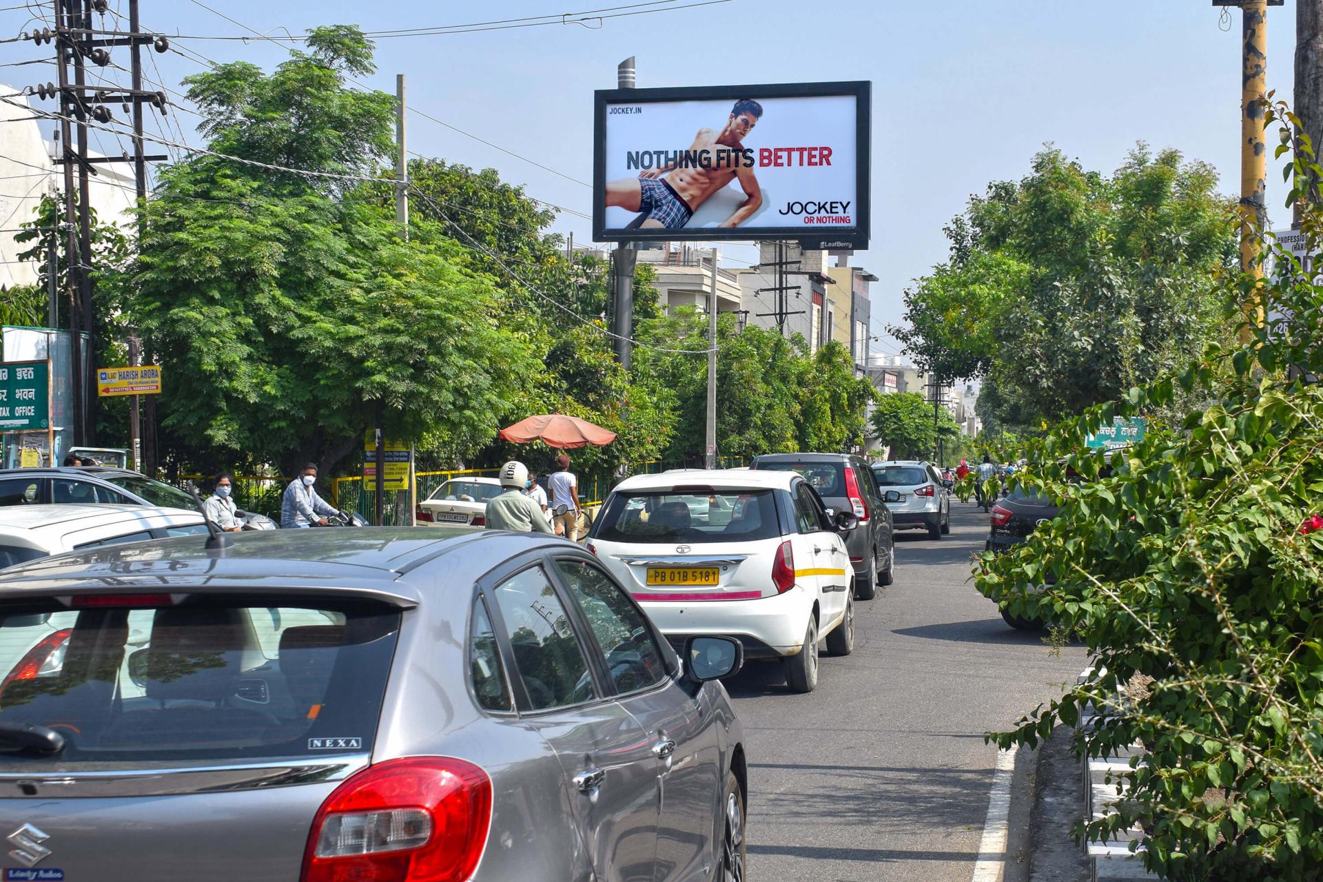 Kitchlu Nagar Lights1